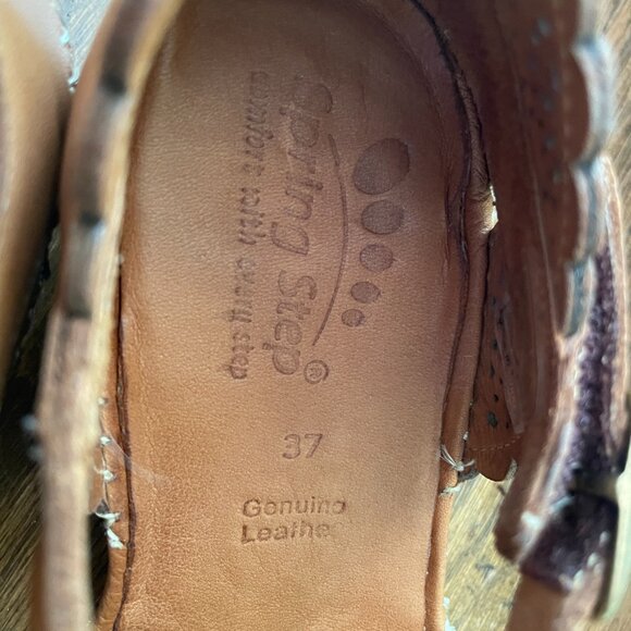 Spring Step Airy Wedge T-Strap Shoes, Medium Brown Leather, EU Size 37 (US 6.5) - Picture 9 of 12